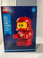 LEGO Up-Scaled Baby Astronaut 40767  NEW SEALED SET