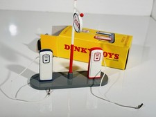 Atlas Editions Dinky Toys Replica 49D Petrol Pumps - Boxed