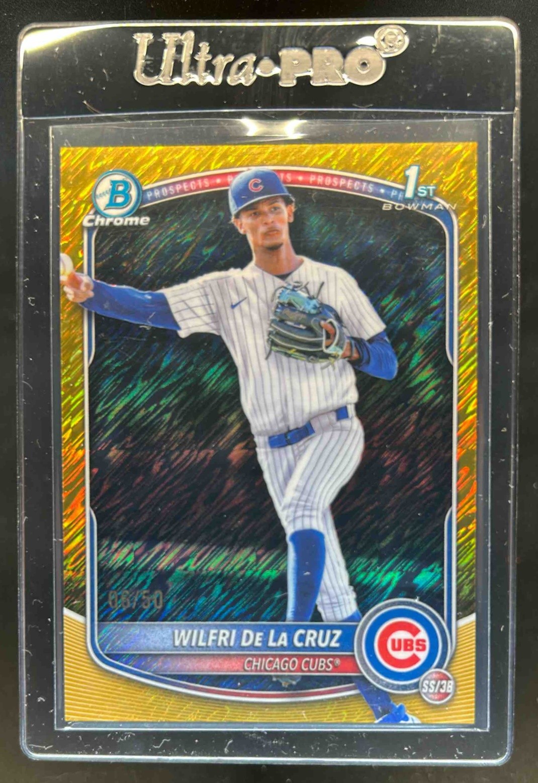 2025 Bowman Chrome Wilfri De La Cruz Gold Shimmer Refractor 1st Prospect #6/50