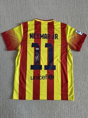 Neymar Jr Signed FC Barcelona Soccer Jersey #11 Beckett BAS COA