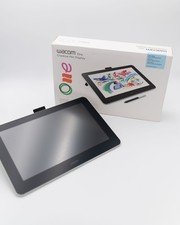 Wacom One Digital Drawing Tablet Creative Pen Display with 13.3 inch Screen