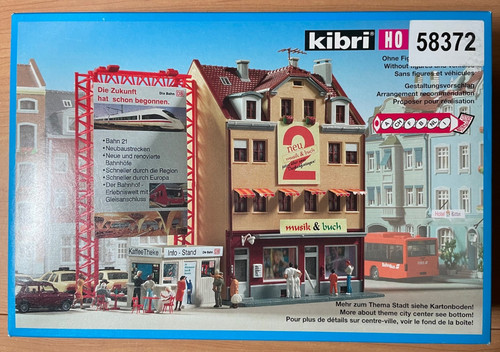 Kibri escala HO Y2 - Casa con kit de música y librería #58372 (antes como #8372) | Condition: New