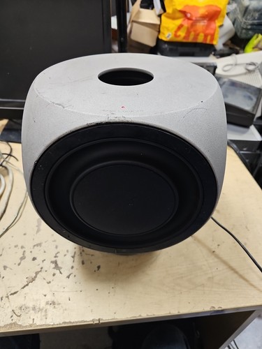 Subwoofer Bang & Olufsen Beolab 2 - Solo prueba de potencia. - Imagen 6 de 20