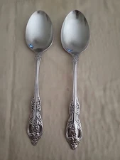 2 Oneida Renoir Pembrooke Serving Spoons Solid 8.5" SSS Mark Stainless