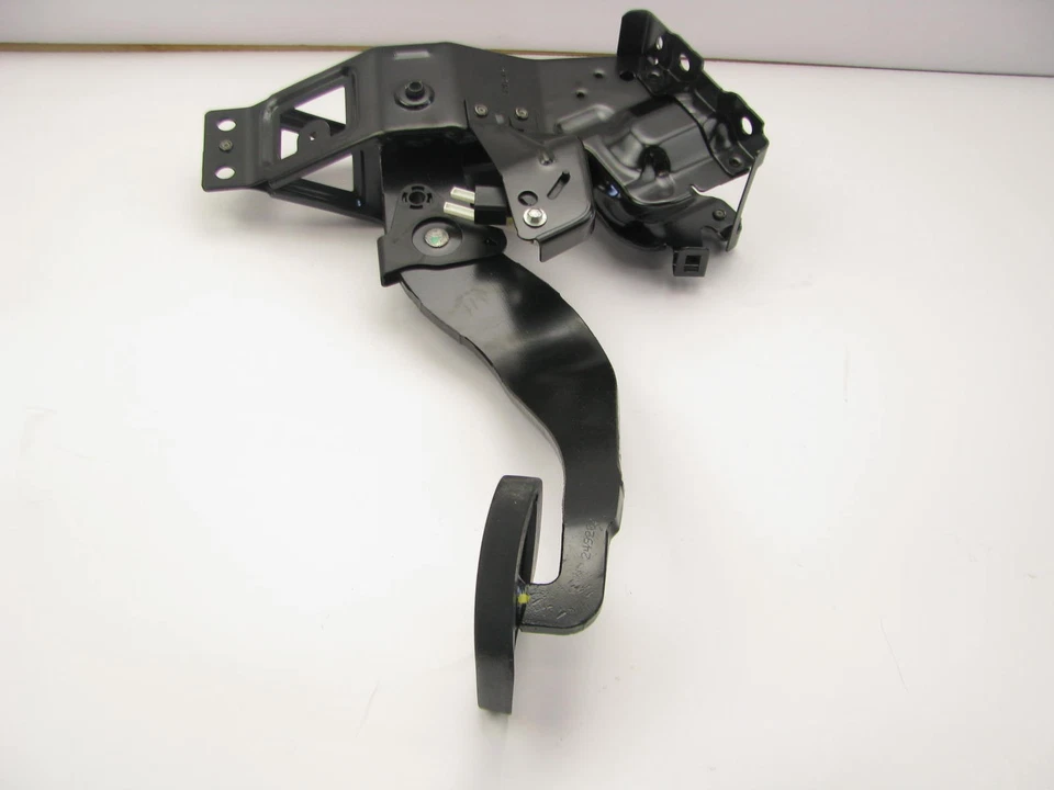 Nuevo conjunto de pedal de freno genuino OEM GM 92203688 2008-2009 Pontiac G8 Foto 4 de 4