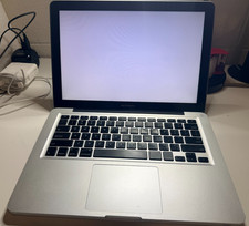 Apple MacBook Pro 13" Late 2011 i5 4GB 500GB HDD