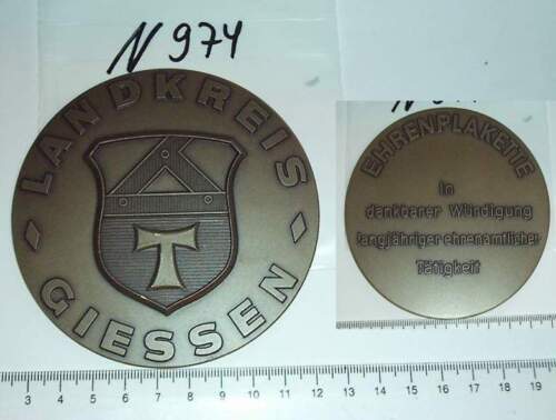 Orden Lkr. Giessen für langjährige Ehrenamtliche Tätigkeit bronze (N974) - Bild 1 von 1