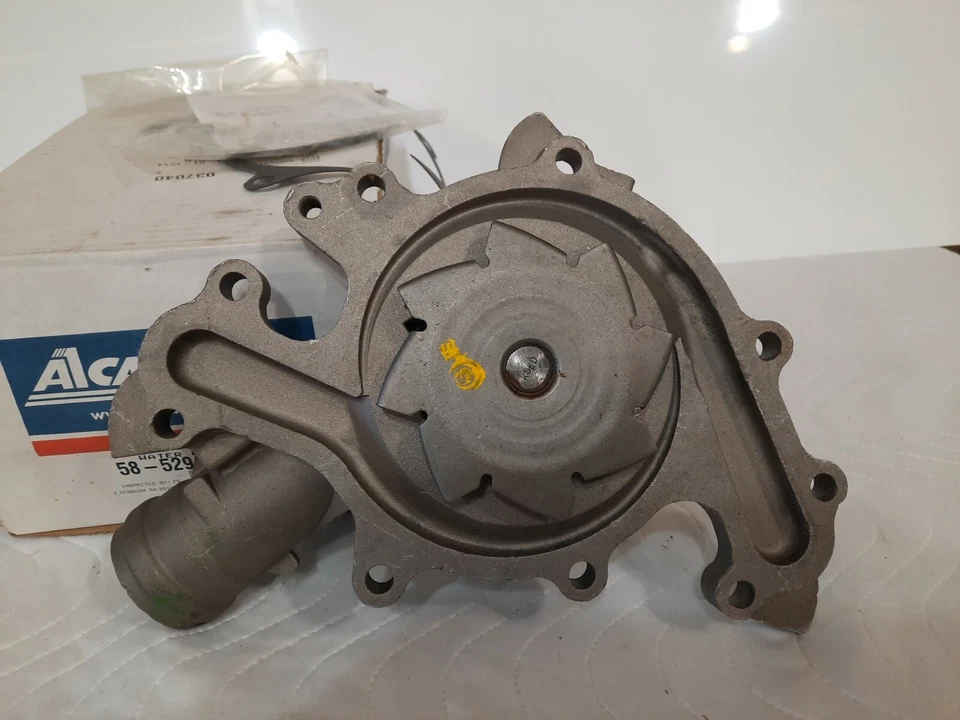 Bomba de agua A1 Cardone 58-212 bomba de agua remanufacturada Foto 4 de 4