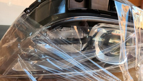 OEM 92102-H8400 Head Lamp RH Passenger 8-Pin LED(X) Ups for Kia Stonic 2017~2023 - Picture 8 of 10