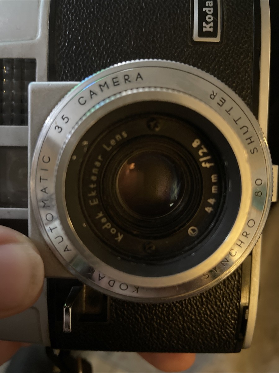 Vintage Kodak Automatic 35 Camera 44mm 2.8 lens Synchro 80 Shutter