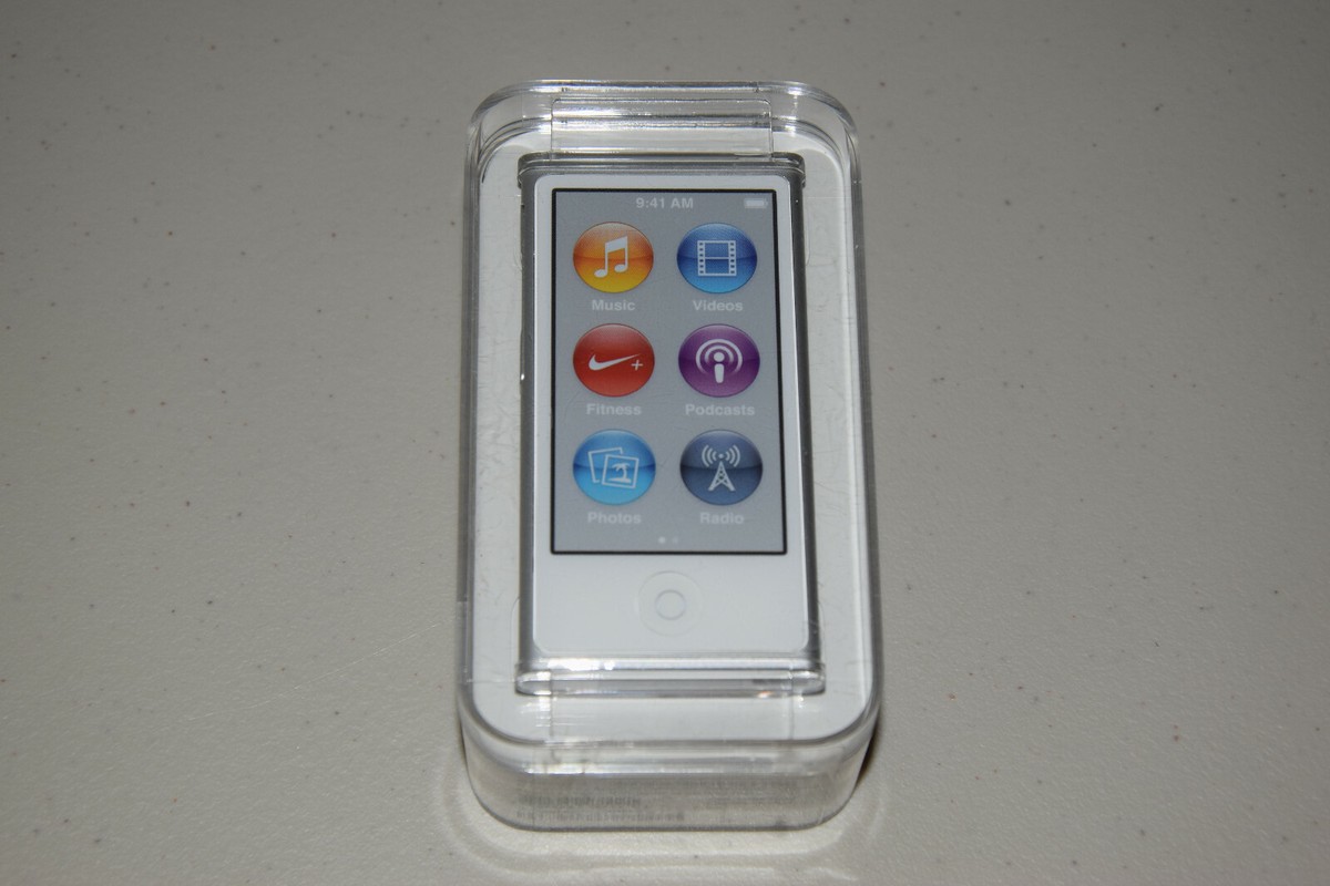 Apple iPod Nano 7th Generation 16 GB Silver MD480LL/A FM AAC MP3
