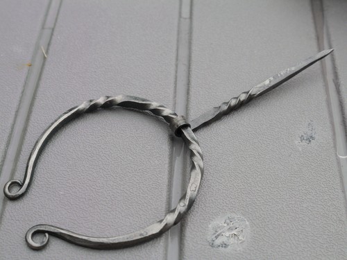 Medieval Cloak Pin Brooch Iron Hand Forged 3inches Heavy Duty Blacksmith - Picture 3 of 5