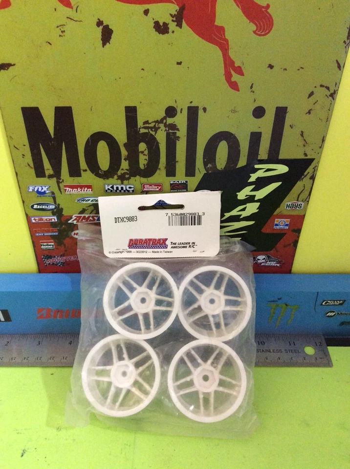 Duratrax DTXC9883 Wheels 10SPK White NAR (4) - Image 3 of 3