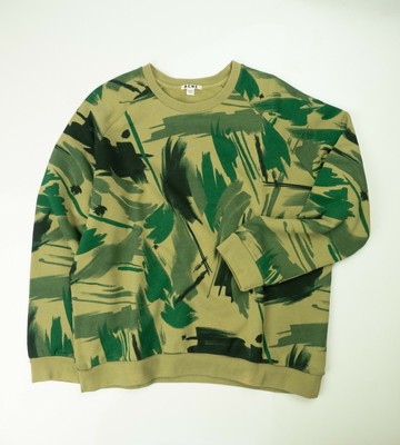 camo oversized sweatshirt