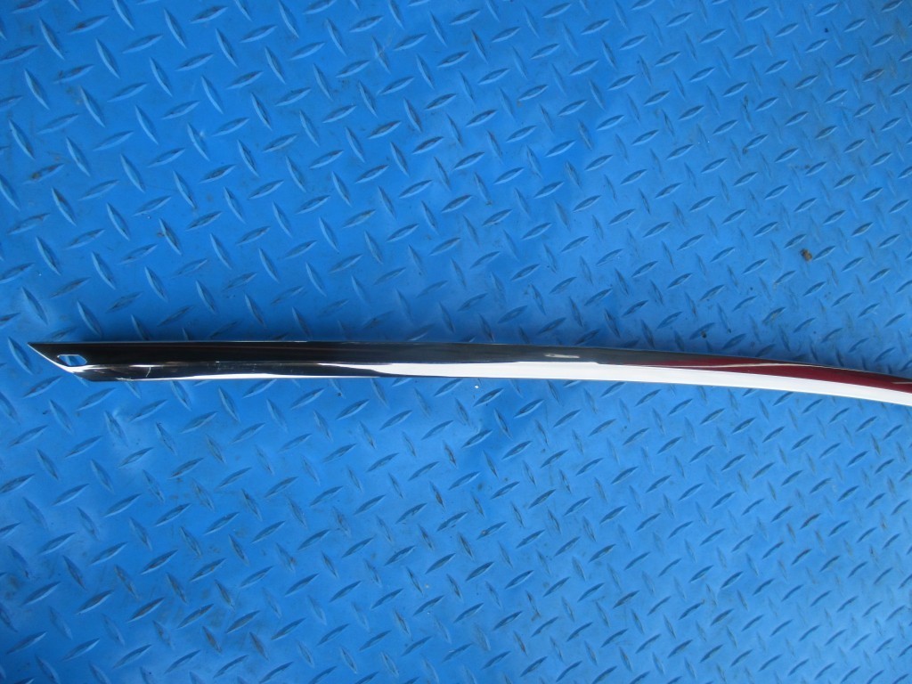 Bentley Mulsanne front left door upper window moulding trim #5158 