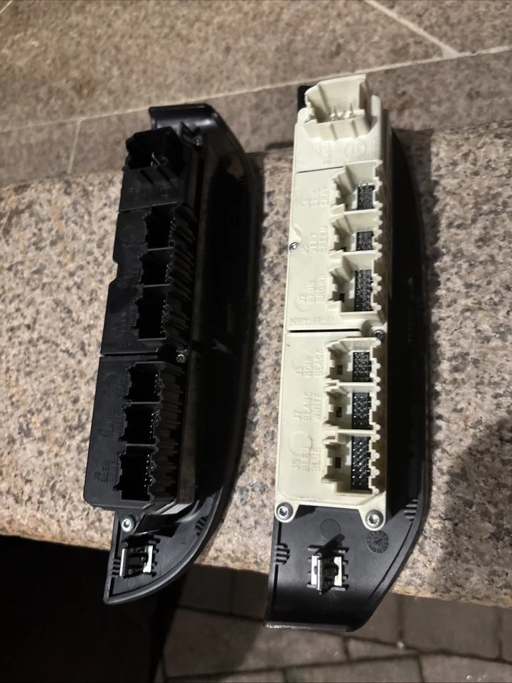 Cadillac Escalade 2007 interruptor de ventana principal (ambos) Foto 3 de 3