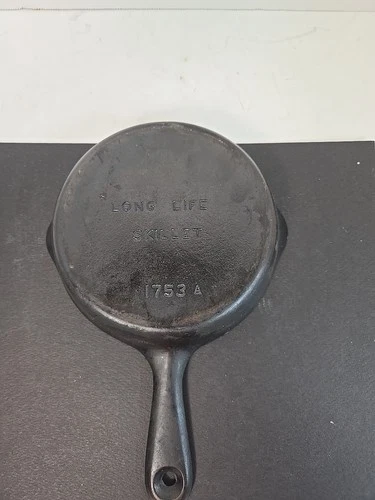 Vintage Wagner Ware Long Life Cast Iron Skillet 1753A