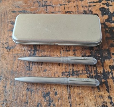 Kugelschreiber und Druckbleistift Spirit of St. Louis in Metallbox