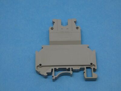 Phoenix Contact UK5 3004016 DIN Rail Feed Through Terminal Block 32 A Gray Used