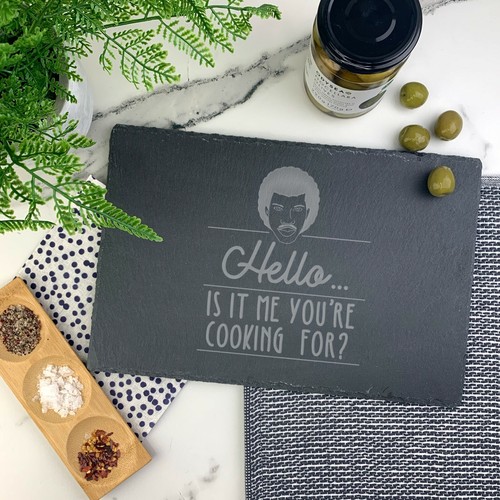 Hello Is It Me You're Cooking For? Schneidebrett aus Schiefer lustig Lionel Richie Geschenk - Bild 19 von 20