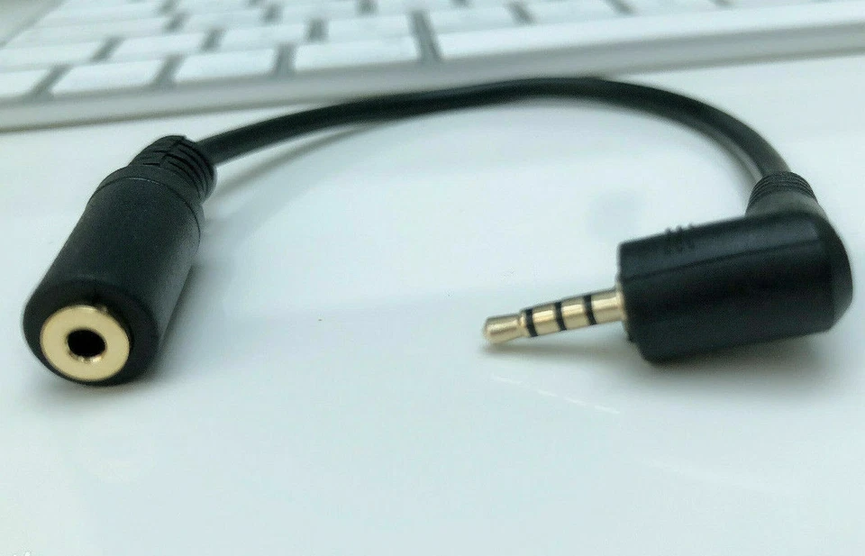 4Pole 2.5mm Right Angle Male to 2.5mm Female TRRS 4 Conductor Aux Adapter Cable - Image 2 of 4