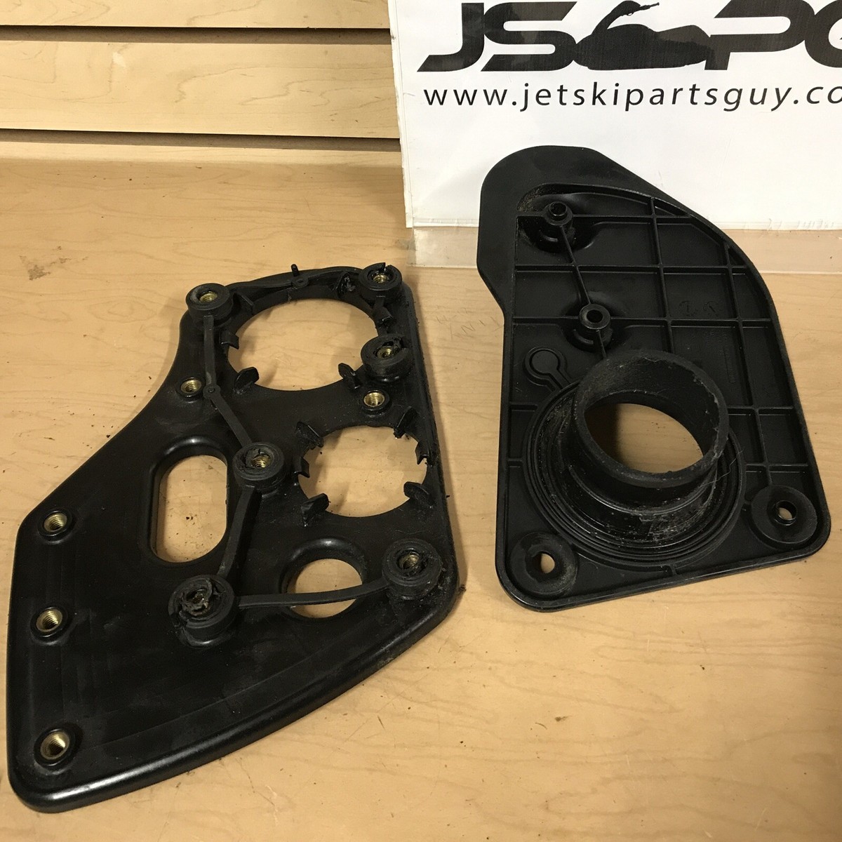 ガネっち 2009 SEADOO RTX IS 255 REVERSE GATE BRACKET FIXING PLATE