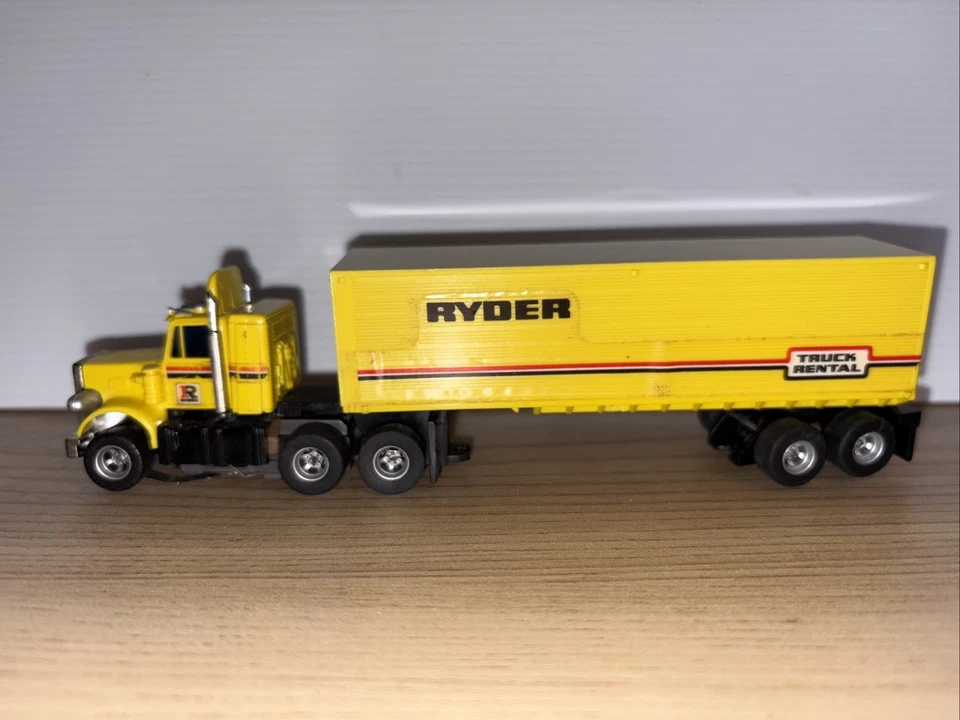 AFX Ryder Peterbilt Semi Tractor x 3 Trailer x 1 Vintage Lot of 4 - image 2 of 4