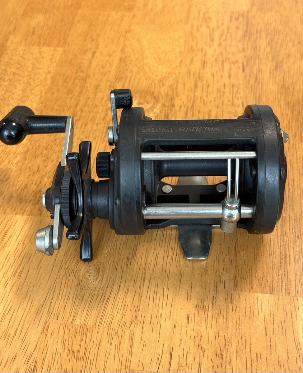 Shimano Triton Speedmaster TSM200FS level wind Conventional Reel