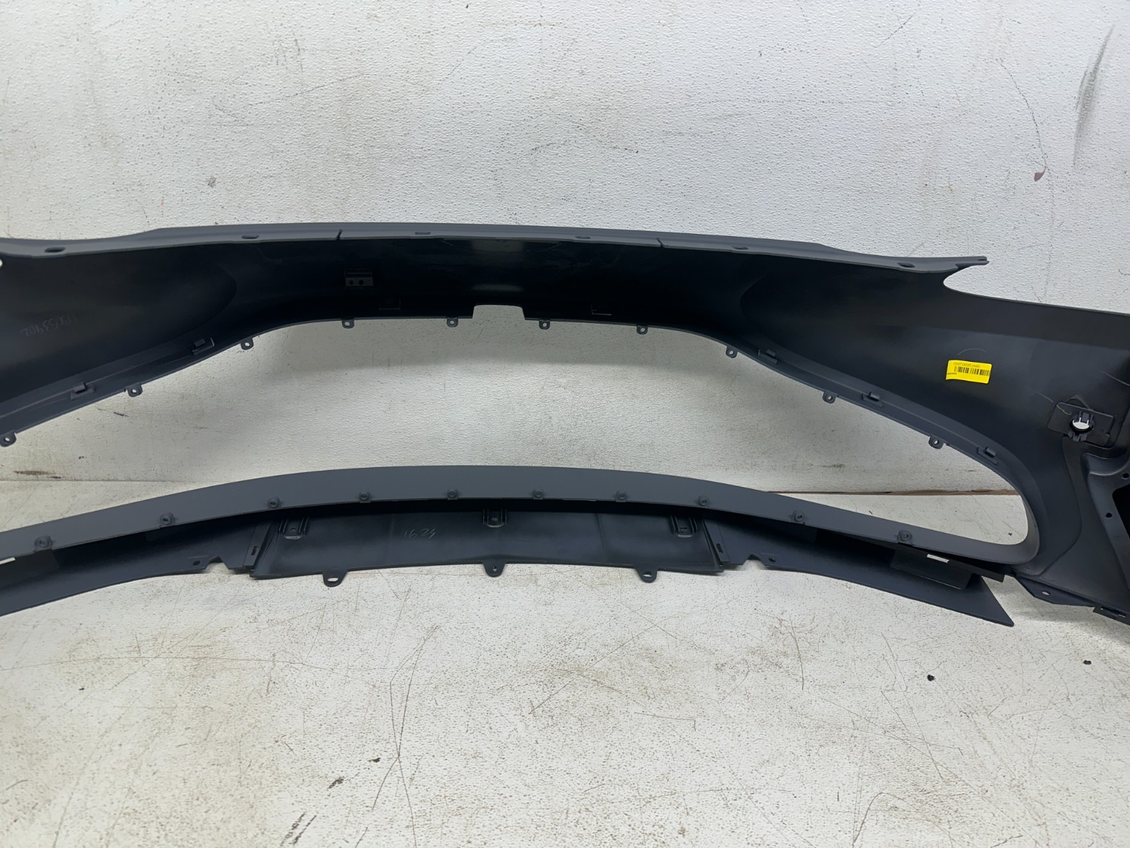 20-23 ASTON MARTIN VANTAGE F1 EDITION FRONT BUMPER COVER OEM 2020 2021 2022 2023