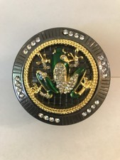 Unique flashy tree frog design metal grinder UK quality