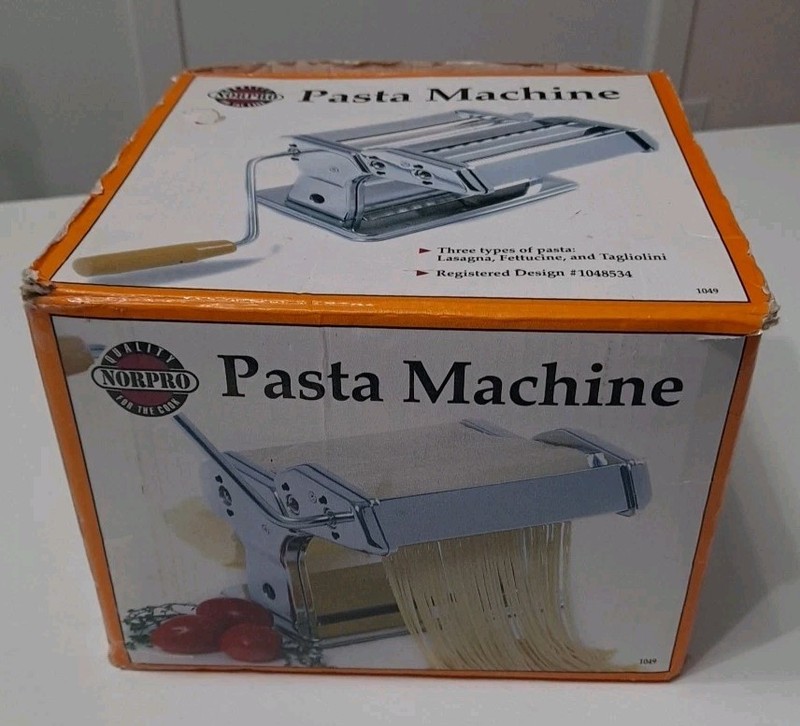 Norpro Manual Pasta Machine #1049 3 Types of Pasta
