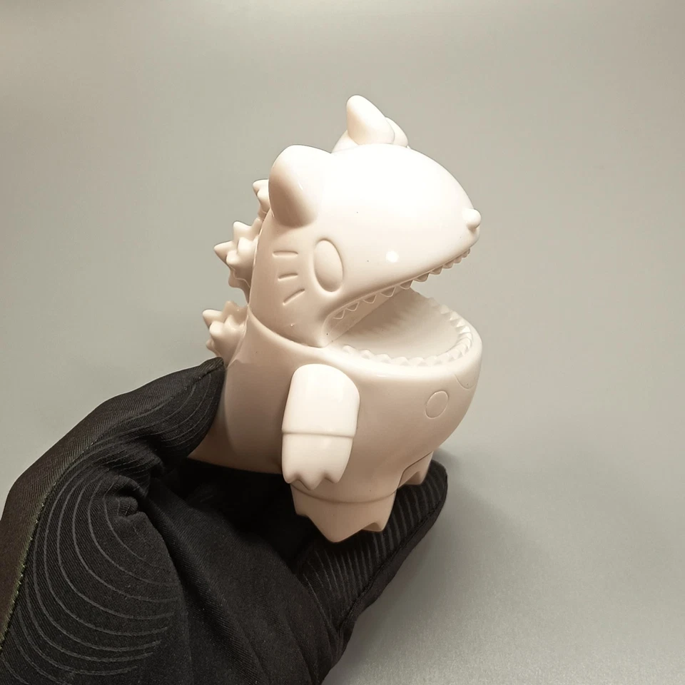 Boneco de vinil brinquedo Unbox Industries HELLO KITTY DINO ZIQI SEM PINTURA 4" VER ESPECIAL - Imagem 2 de 4