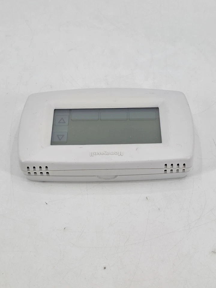 Honeywell 7-Day Programmable Thermostat RTH7600D1030 Touchscreen - White - Image 4 of 4