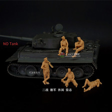 Handmade 1/72 WWII German Army Leisure 5 Person Uncolored Military Resin Model