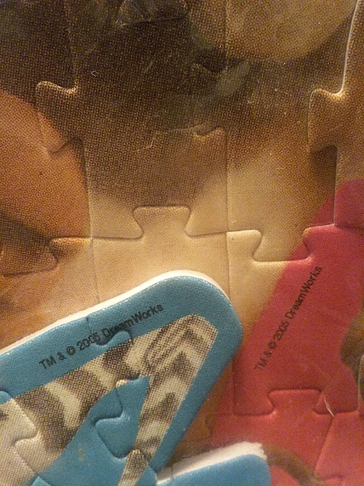 Rompecabezas de espuma Dreamworks Madagascar ALEX & MARTY 2 piezas ¡NUEVO EN PAQUETE RARO!  2005  Foto 2 de 4