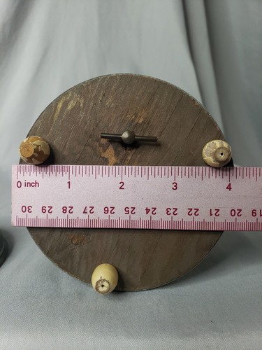 Vintage Spieluhr Metall & Holzfuß, Puderquastenbehälter - Bild 7 von 9