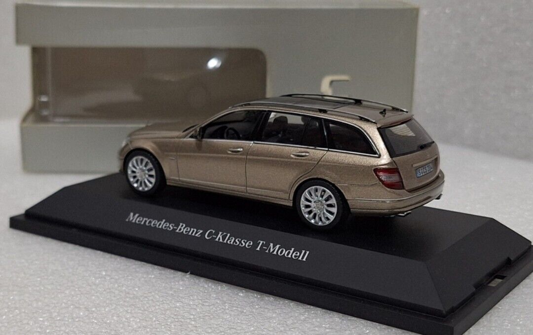 Mercedes-Benz C-Klasse T-Model SW W204 Copper Met 1:43 Mercedes-Benz C-Klasse T-Model SW W204 Copper Met 1:43