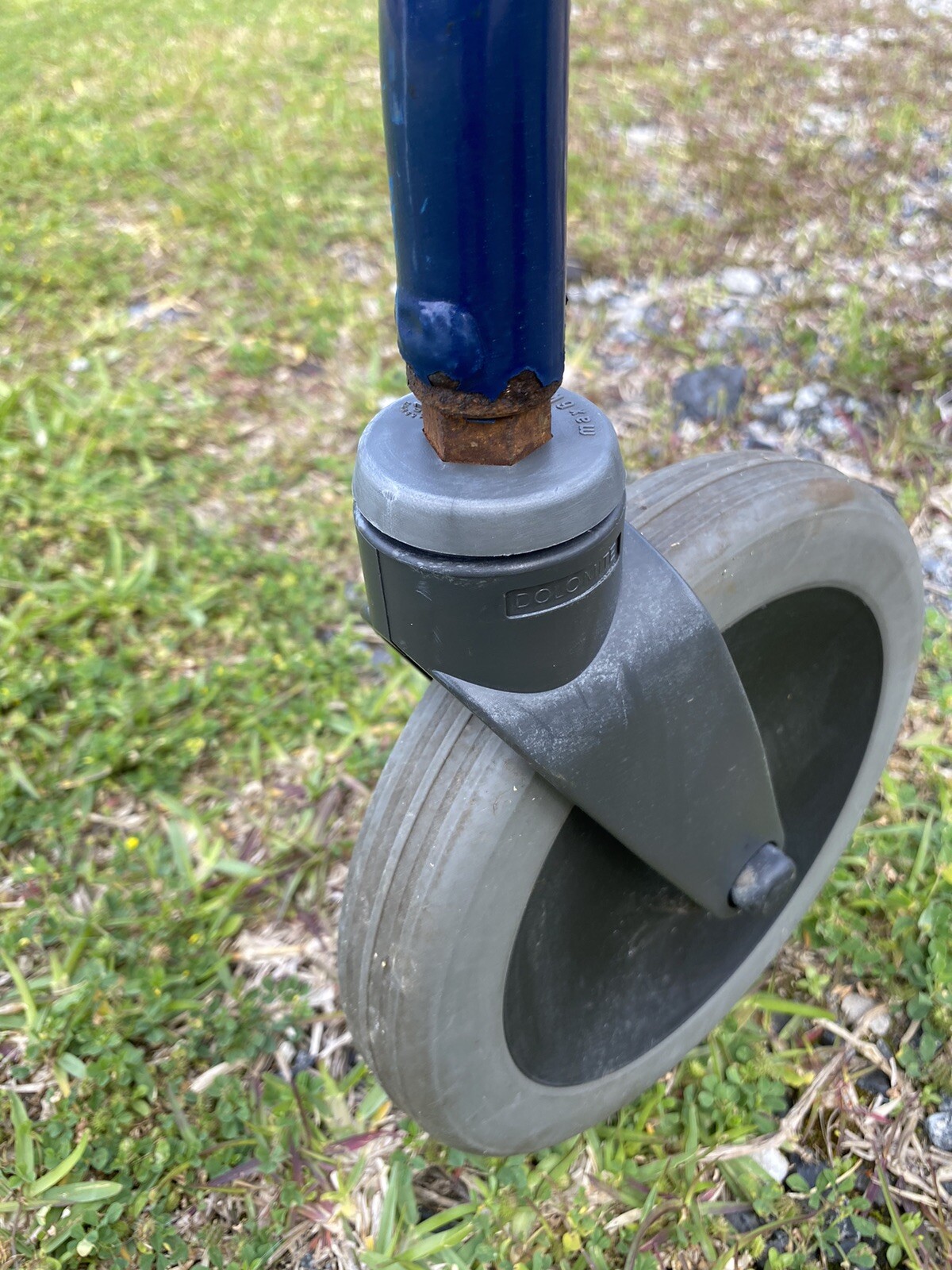 Dolomite Maxi+ 650 Geriatric Heavy Duty 4Wheel Folding Walker For