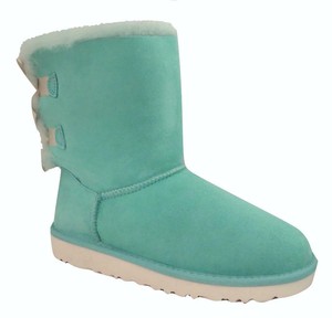 surf ugg boot