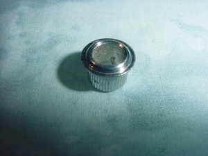 VINTAGE ORIGINAL GUITAR TUNING MACHINE STRING POST FERRULE
