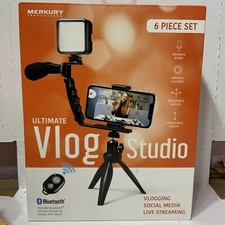     Merkury 6 PC Set Vlogging Kit - Ultimate Vlog Studio Openbox 
