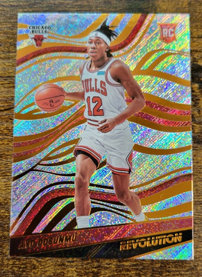 2021-22 REVOLUTION AYO DOSUNMU ROOKIE CARD #119 TIMBERWOLVES BULLS MINT RC