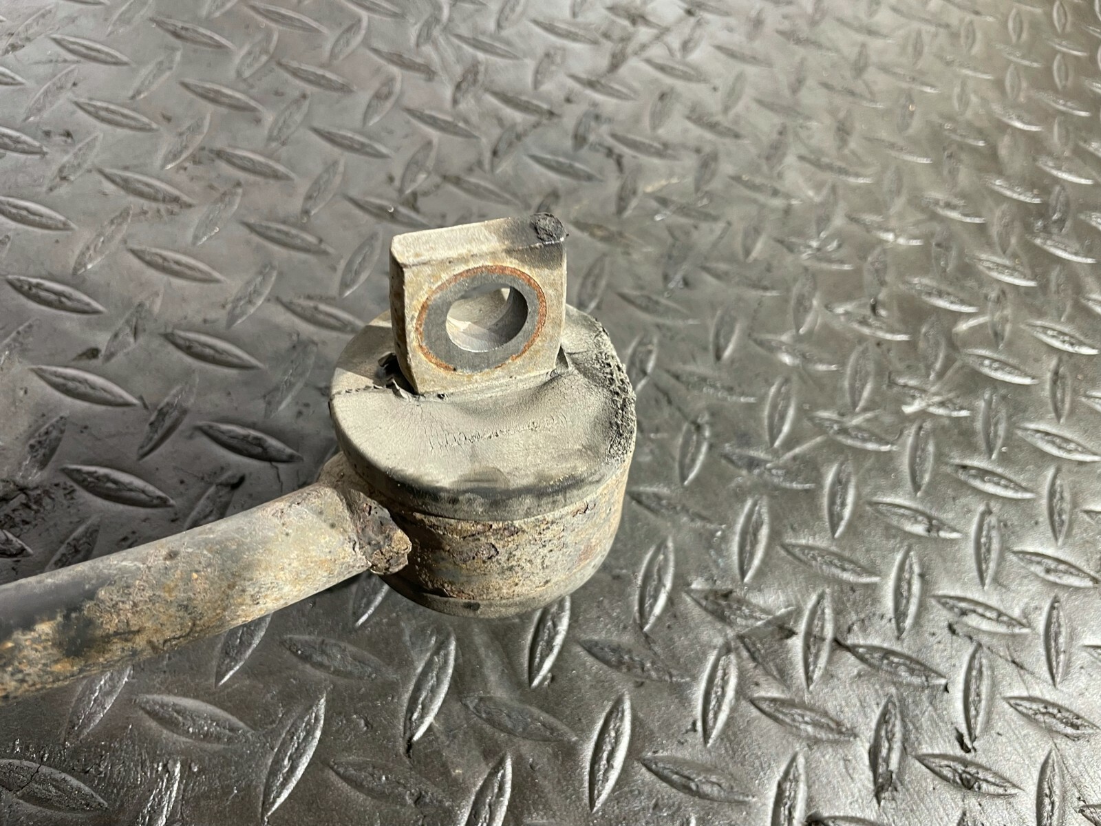 DODGE NEON SRT4 2.4L TURBO 20032005 OEM REAR LEFT SIDE SUSPENSION