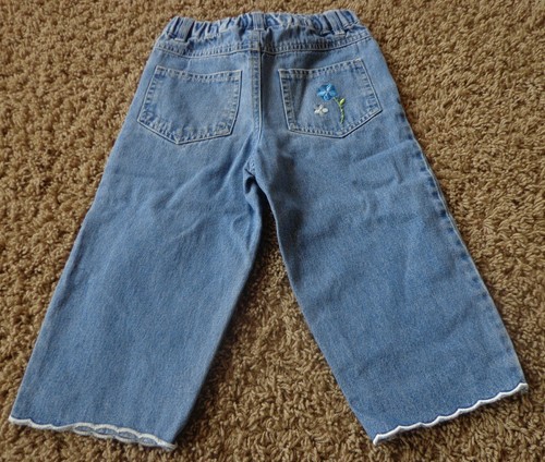 FADED GLORY/JUMPING BEANS girl's EUC sz 4 capri jean pants & star leggings (2) - Picture 7 of 8