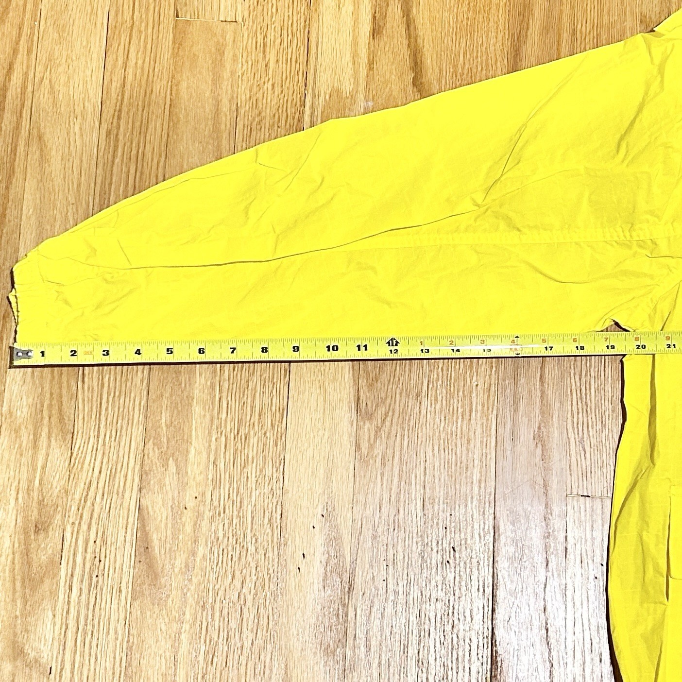 SACAI X NIKE Giacca a vento antipioggia Nike Sportswear Club uomo taglia L giallo nero bandon