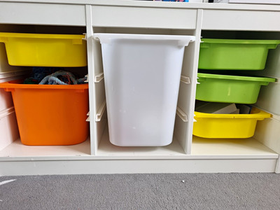 IKEA TROFAST Aufbewahrungseinheit 99x44x56 cm mit Boxen, 6 Fächer