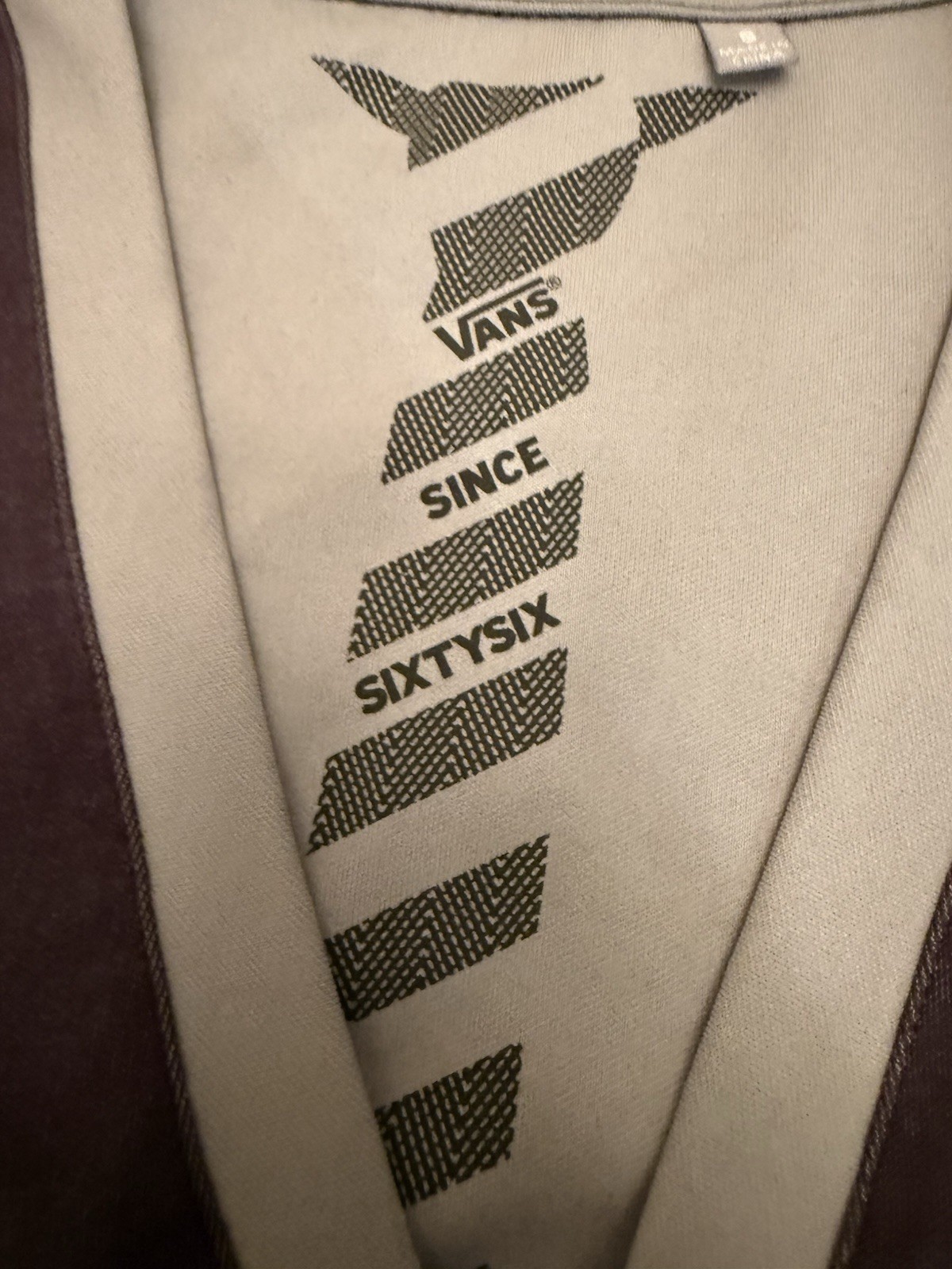 Vans Button-Up Cardigan Mens Size S Maroon Gray TIE Printed Inside Logo Preppy thumbnail 4