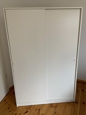IKEA KLEPPSTAD Kleiderschrank mit Schiebetüren, weiß.