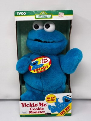 1997 Sesame Street Tickle Me Cookie Monster Muppet Plush by Tyco NRFP