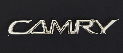 Genuine Toyota CAMRY rear emblem 75442-AA020 USED chrome 2002-2006